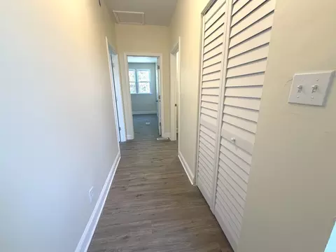 Entry Way - Undisclosed, Harvey, IL 60426 photo 3 of 6