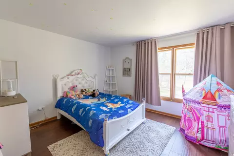 Bedroom - 5081 Adele Dr, Gurnee, IL 60031 photo 5 of 5