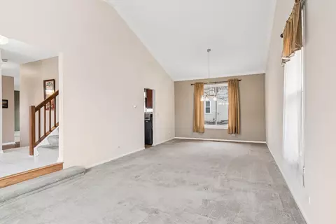 Living - 2100 Hammel Ave, Aurora, IL 60504 photo 1 of 3