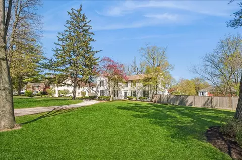 211 Church Rd, Winnetka, IL 60093