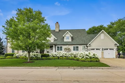 5345 Lawn Ave, Western Springs, IL 60558