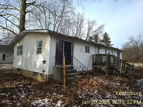 Exterior - 1803 Jackson St, Keithsburg, IL 61442 photo 7 of 12