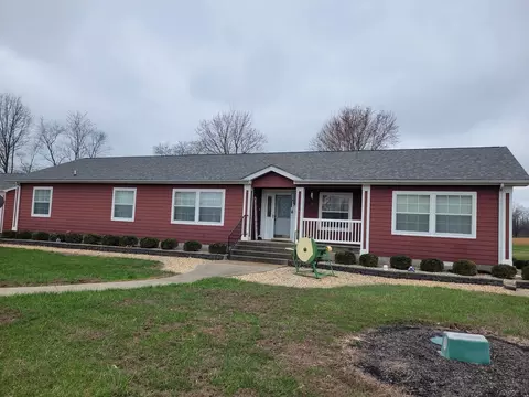 17592 N Seagull Ln, Bluford, IL 62814