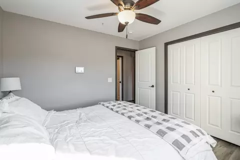 Bedroom - 420 E Franklin St #101, Eldridge, IA 52748 photo 4 of 4