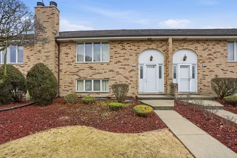 7221 W 154th St, Orland Park, IL 60462