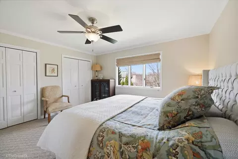 Bedroom - 121 Brighton Dr, Wheaton, IL 60189 photo 3 of 4