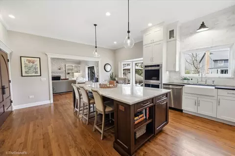Kitchen - 121 Brighton Dr, Wheaton, IL 60189 photo 3 of 5