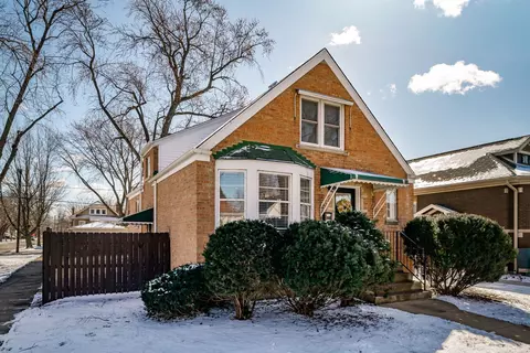 3701 Madison Ave, Brookfield, IL 60513