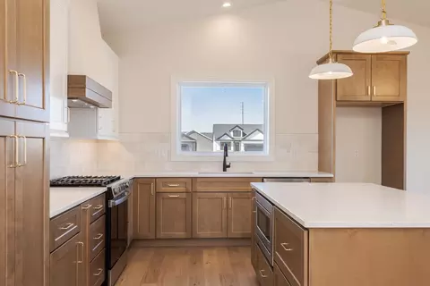 Kitchen - 2538 Marble Rd, Normal, IL 61761 photo 3 of 3
