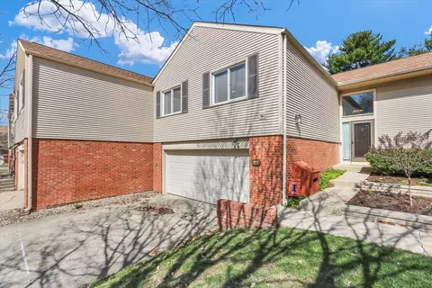 Exterior - 27 Fields E #0, Champaign, IL 61822 photo 3 of 8