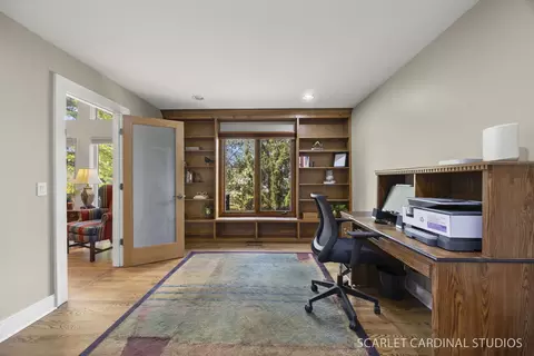 Other - 320 Oakwood Ct, Wheaton, IL 60189 photo 3 of 9