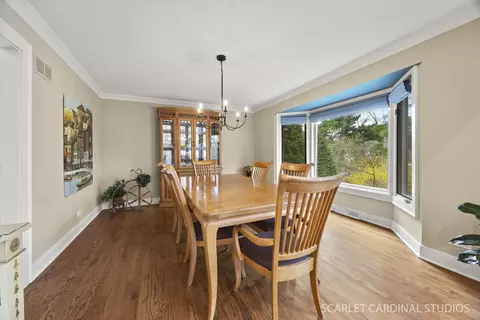 Dining - 320 Oakwood Ct, Wheaton, IL 60189 photo 2 of 2