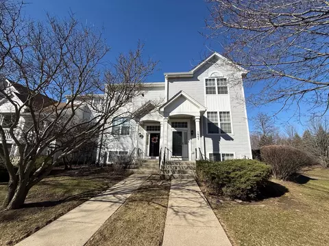 1605 Samuel Ct, Gurnee, IL 60031