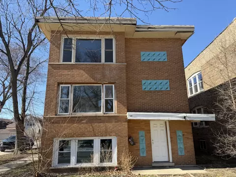 7958 S South Shore Dr, Chicago, IL 60617