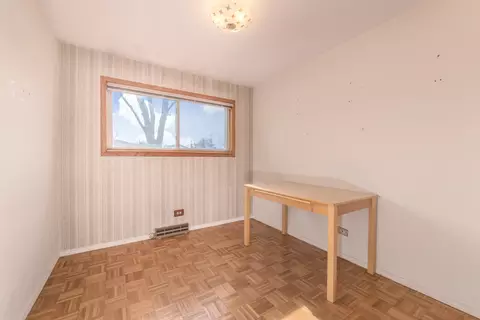 Bedroom - 170 Westmere Rd, Des Plaines, IL 60016 photo 2 of 3