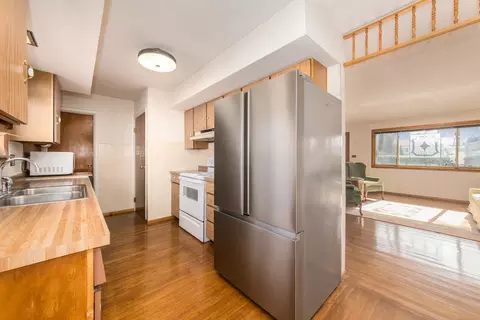 Kitchen - 170 Westmere Rd, Des Plaines, IL 60016 photo 1 of 4