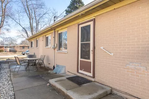 Exterior - 170 Westmere Rd, Des Plaines, IL 60016 photo 1 of 2