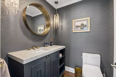 606 W Franklin St, Wheaton, IL 60187 photo 24
