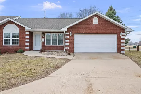 918 S Chicago St #918, Geneseo, IL 61254