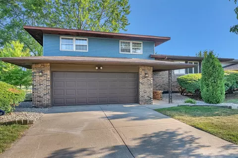 2957 192nd Pl, Lansing, IL 60438