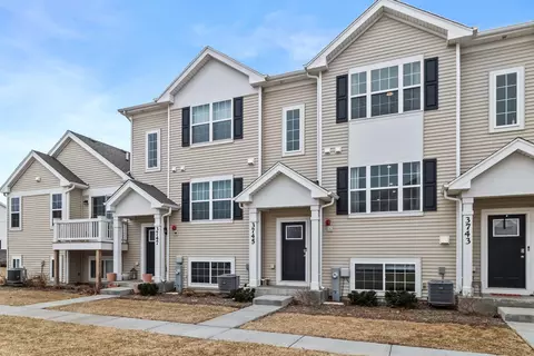 3745 Bailey Rd, Yorkville, IL 60560