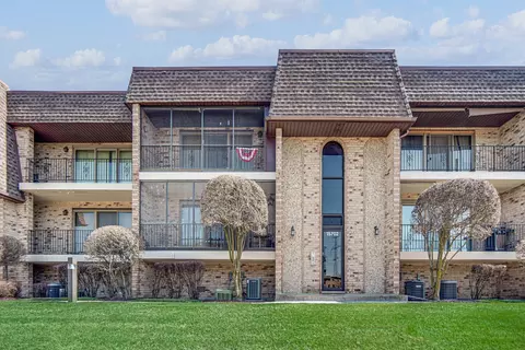 15702 Foxbend Ct #1N, Orland Park, IL 60462
