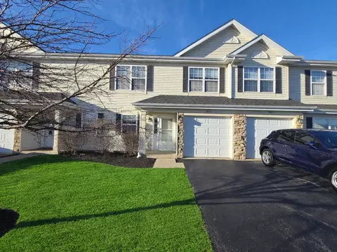 1633 W Chrysler Dr #1633, Belvidere, IL 61008