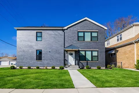 4448 Joliet Ave, Lyons, IL 60534