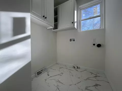 Other - 601 E Hickory St, Chatsworth, IL 60921 photo 2 of 4