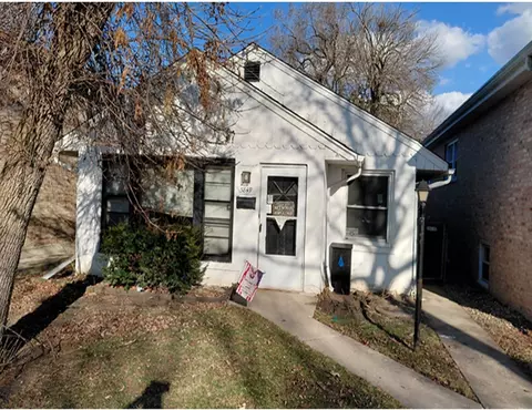3849 N Oketo Ave, Chicago, IL 60634