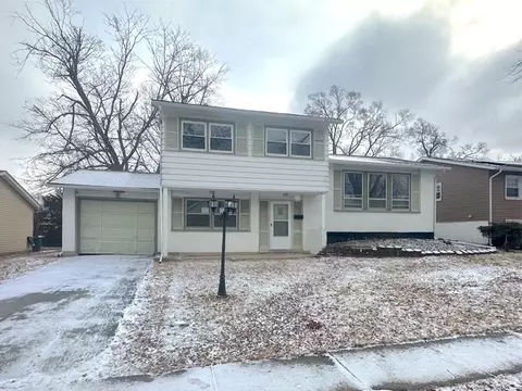 17807 Grandview Dr, Hazel Crest, IL 60429