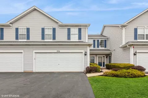 936 Moultrie Ct, Naperville, IL 60563