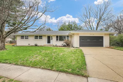 306 E Holmes St, Urbana, IL 61801