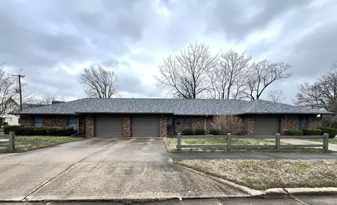 1525 Spruce St, Murphysboro, IL 62966