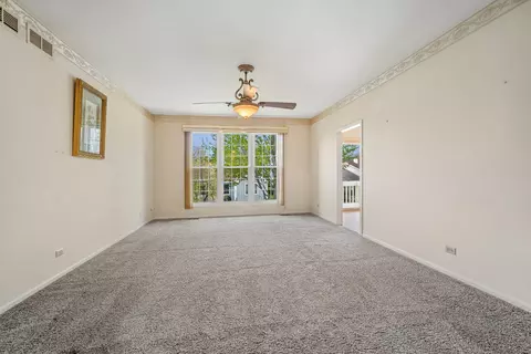 Living - 592 Rose Ln, Bartlett, IL 60103 photo 1 of 2