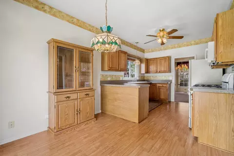 Kitchen - 592 Rose Ln, Bartlett, IL 60103 photo 1 of 2