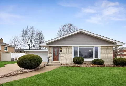 10100 Parke Ave, Oak Lawn, IL 60453