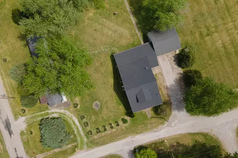View/Area - 202 S Ervin St, Pittsburg, IL 62974 photo 3 of 6