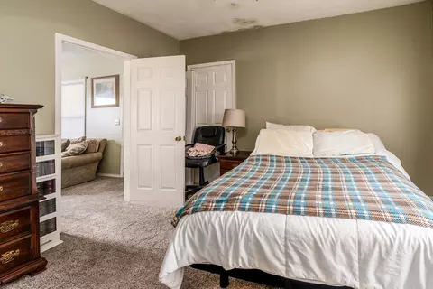 Bedroom - 202 S Ervin St, Pittsburg, IL 62974 photo 2 of 11
