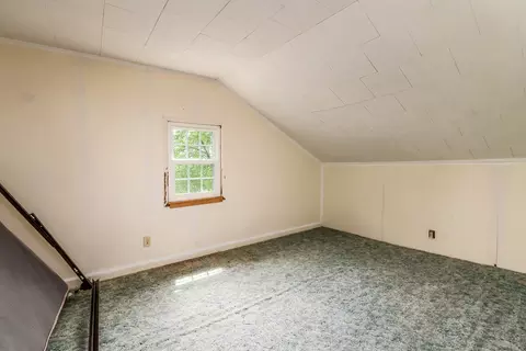 Bedroom - 202 S Ervin St, Pittsburg, IL 62974 photo 5 of 11