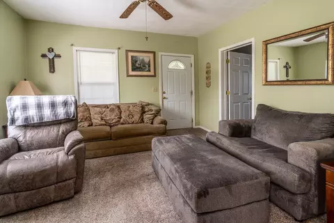 Other - 202 S Ervin St, Pittsburg, IL 62974 photo 2 of 7