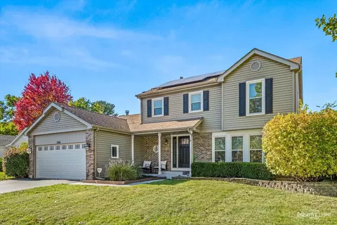 344 Timber Oaks Dr, North Aurora, IL 60542