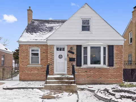 4912 N Mulligan Ave, Chicago, IL 60630