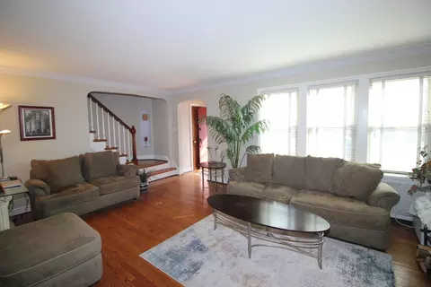 Living - 2258 W 115th St, Chicago, IL 60643 photo 3 of 4