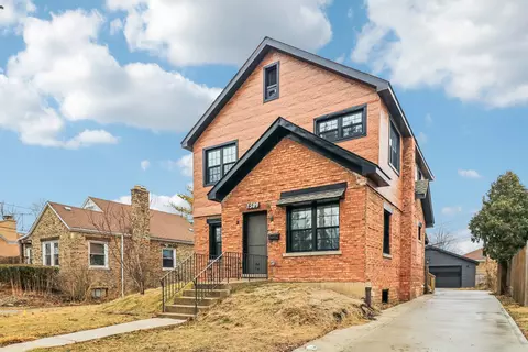 Exterior - 1509 Center St, Des Plaines, IL 60018 photo 6 of 8