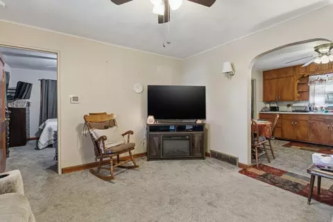 Entry Way - 2400 47th St, Moline, IL 61265 photo 1 of 1