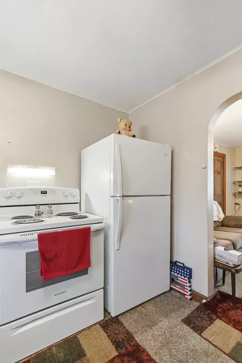 Kitchen - 2400 47th St, Moline, IL 61265 photo 3 of 3