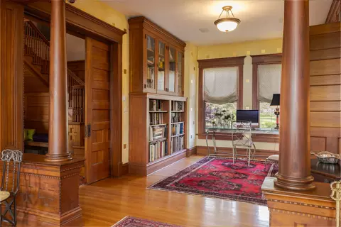 Entry Way - 5 Broadway Pl, Normal, IL 61761 photo 4 of 9