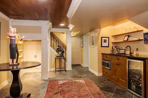 Entry Way - 5 Broadway Pl, Normal, IL 61761 photo 9 of 9