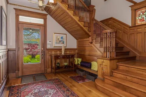 Entry Way - 5 Broadway Pl, Normal, IL 61761 photo 1 of 9